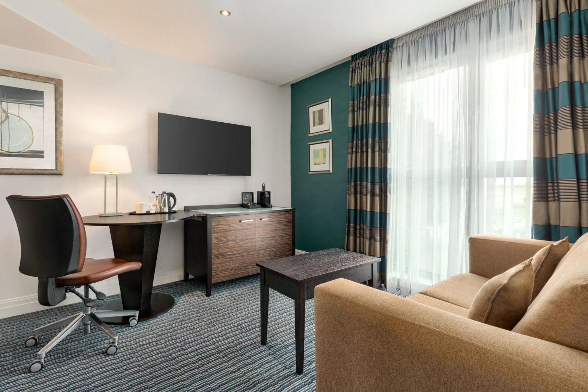 Holiday Inn Birmingham Airport - Nec By Ihg Bickenhill Ngoại thất bức ảnh